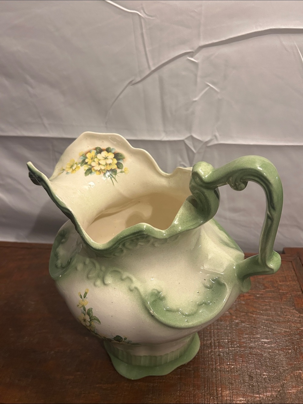 Vintage scalloped green lettuce-edge rim pitcher